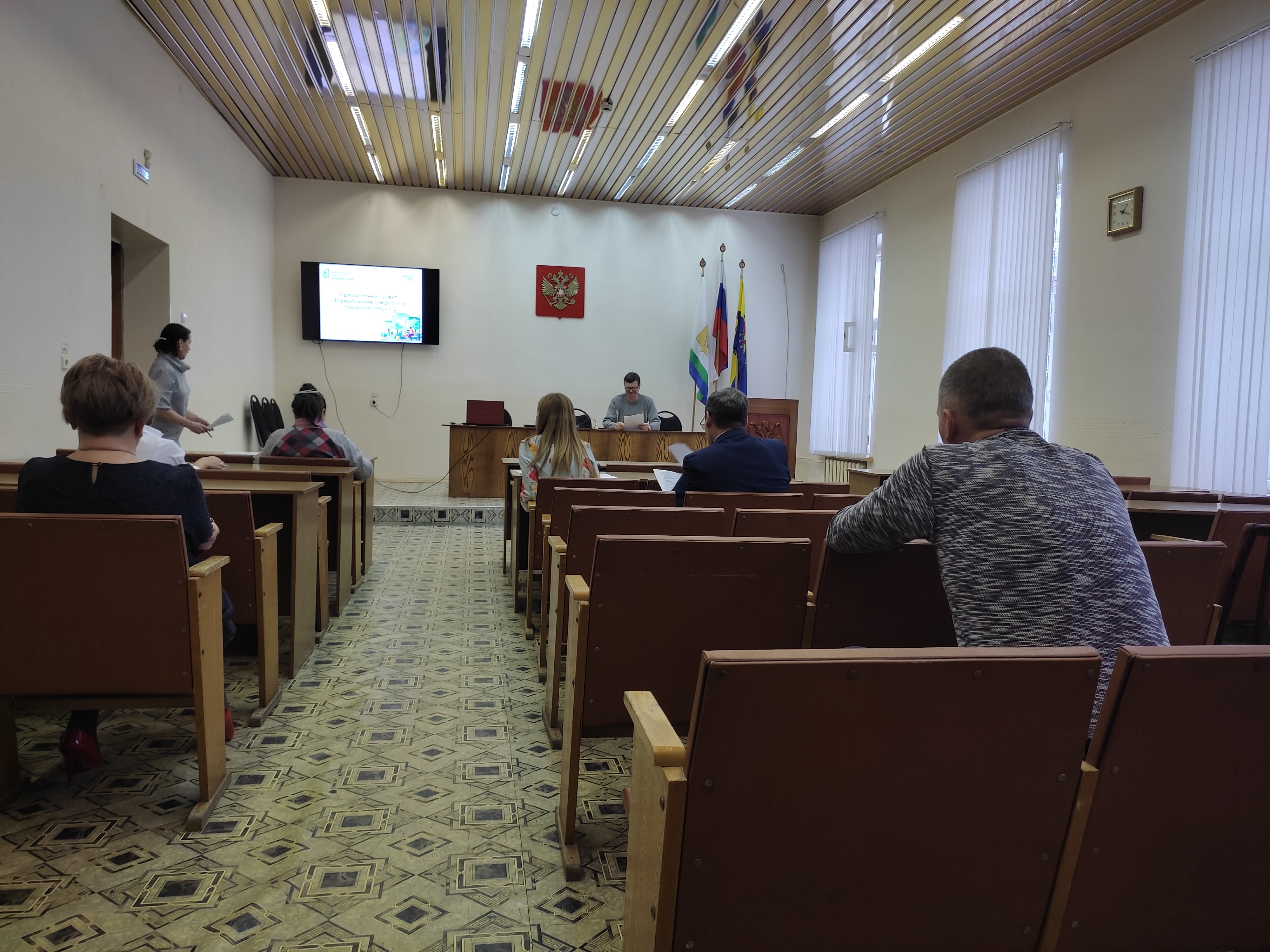 29  ноября состоялось заседание общественной комиссии по реализации на территории Омутнинского городского поселения приоритетного проекта «Формирование комфортной городской среды».