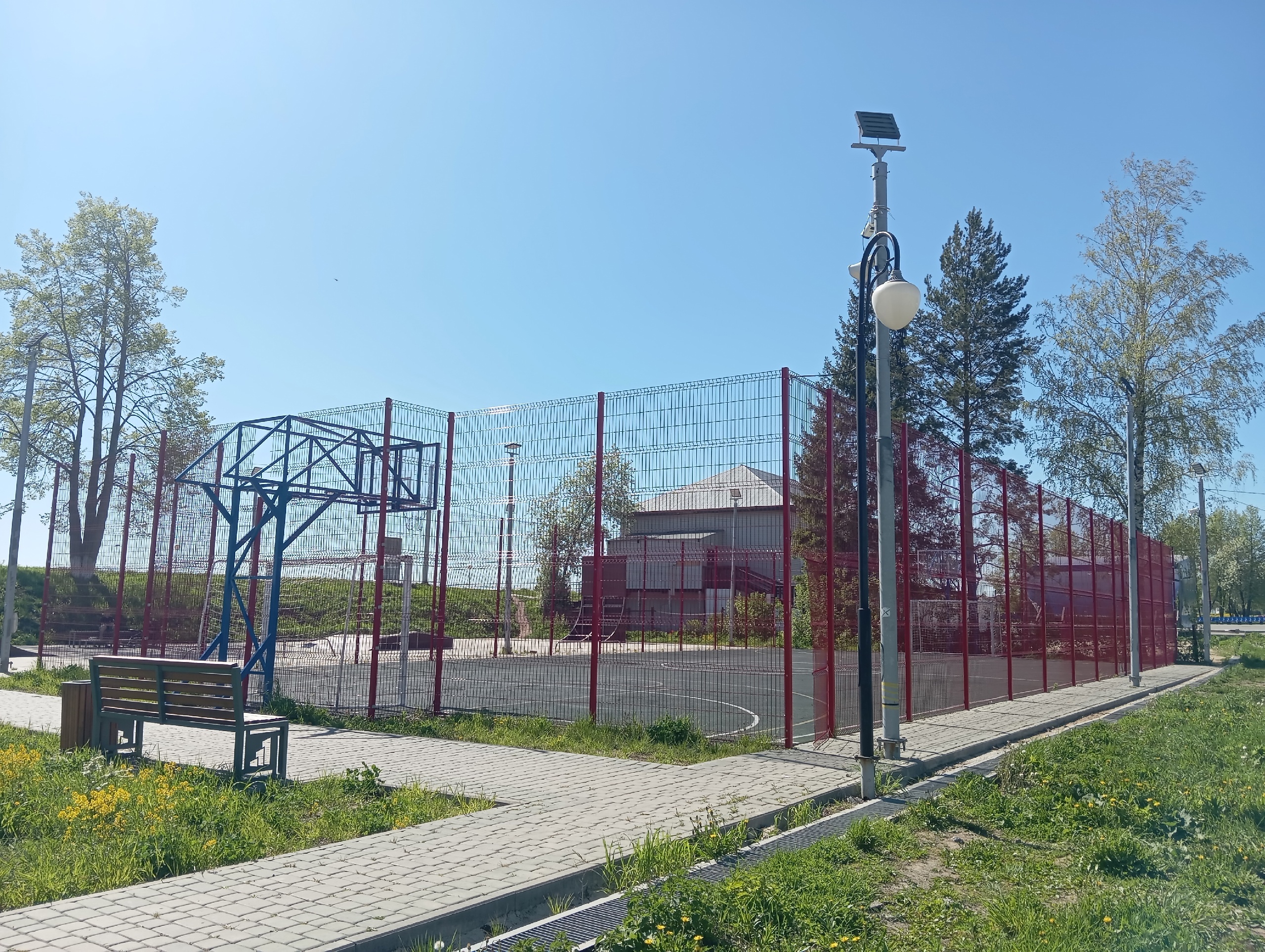 Продолжается голосование за территорию для благоустройства в 2026 году на территории Омутнинского городского поселения.