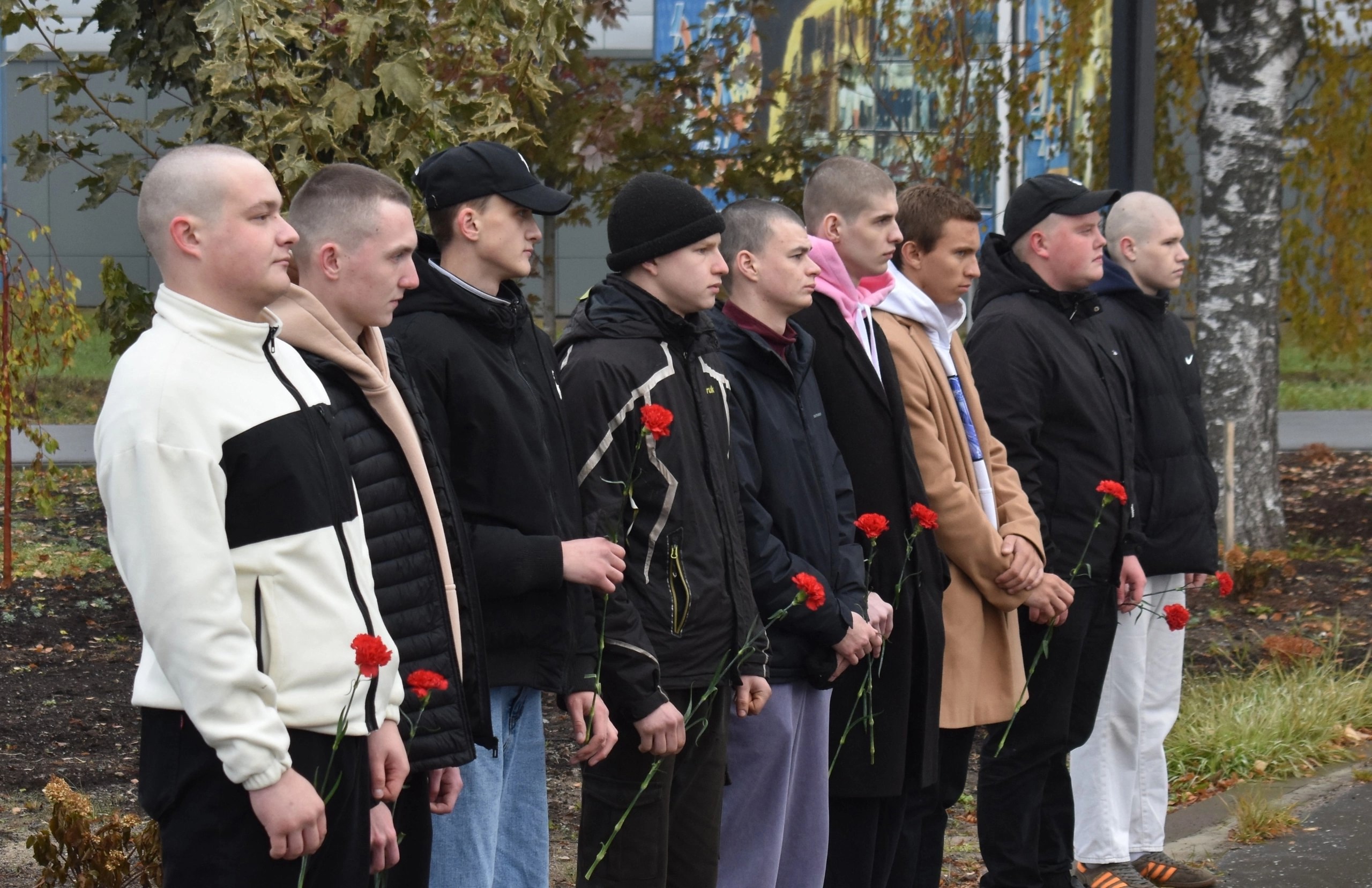 Армейский долг и честь солдата – родную землю защищать!.