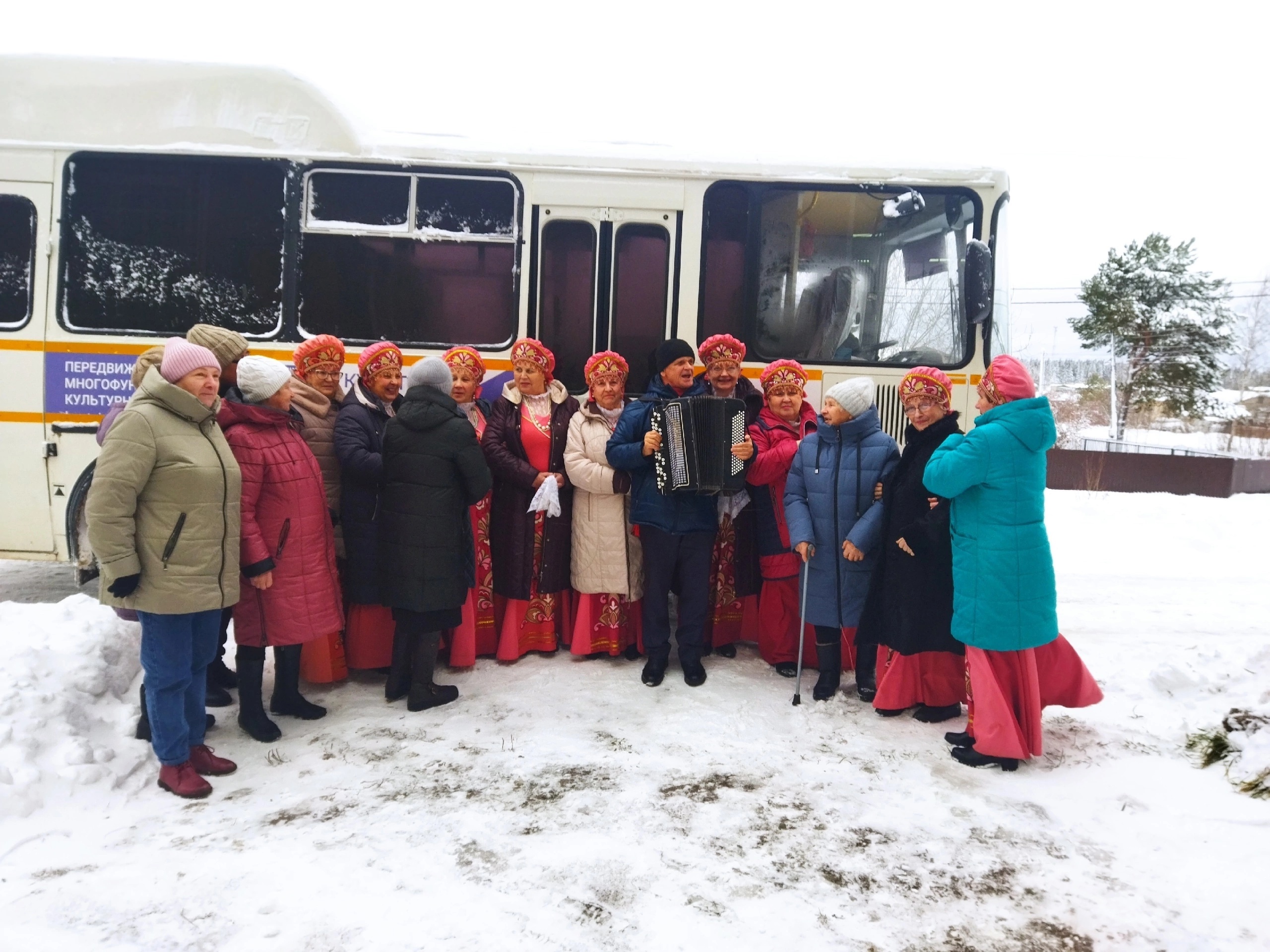 Автоклуб вновь в пути: культурная программа на День народного единства.