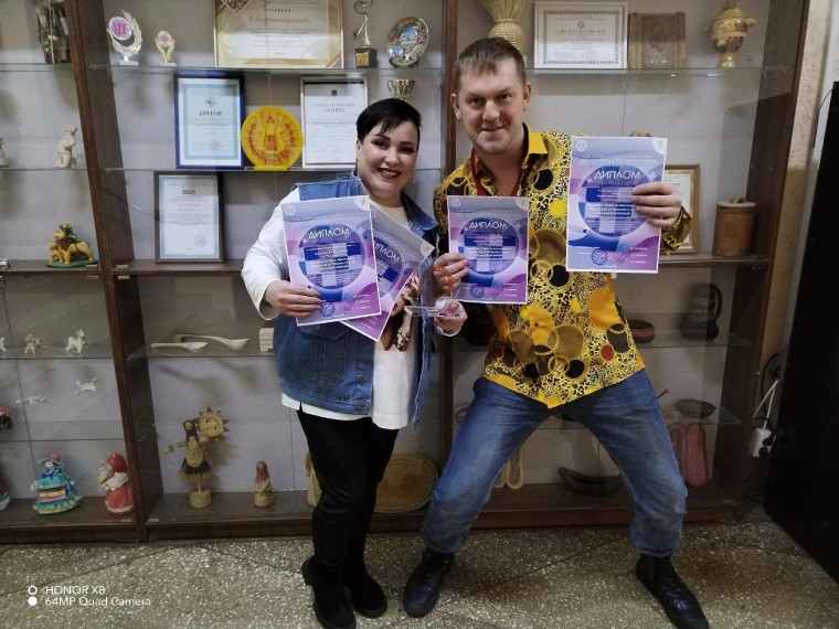 В ОДНТ г. Киров прошёл II Областной конкурс эстрадной песни "Музыка нас связала". В ОДНТ г. Киров прошёл II Областной конкурс эстрадной песни "Музыка нас связала".