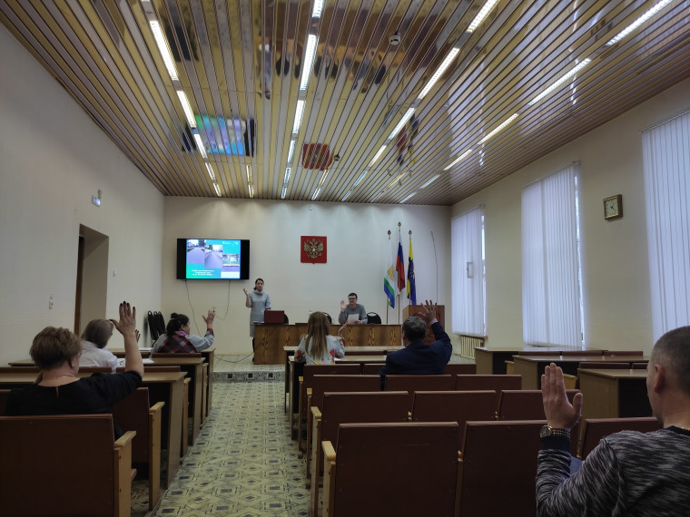 29  ноября состоялось заседание общественной комиссии по реализации на территории Омутнинского городского поселения приоритетного проекта «Формирование комфортной городской среды».